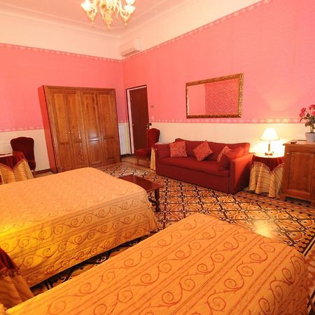 Hotel Sweet Home Róma Kültér fotó